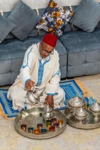 Elegant Riad with Pool and Rooftop Terrace Near the Medina