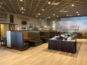 Best Western Plus Rose Country Hotel
