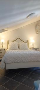 ATTIC BAY - Cozy Stay with Sea View