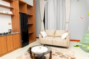 Aura House Apartment 1 Stylish Stay in Arusha