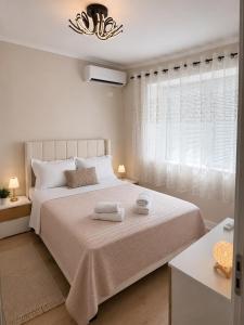 Sol Apartment in Bllok, Tirana