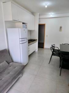 Apartamento 25 de 1 quarto aconchegante PRAIA GRANDE recém construido