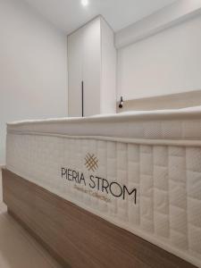 Le Moon Suites