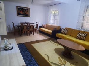 Cozy Villa Tirana