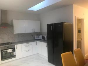 The Dartford 5 Bedrooms & 2 Bathrooms Beautiful House