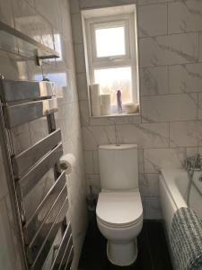 The Dartford 5 Bedrooms & 2 Bathrooms Beautiful House