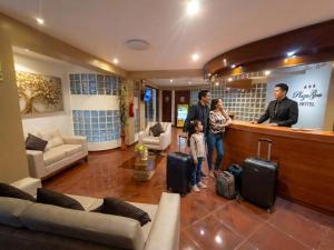 Hotel Plaza Grau