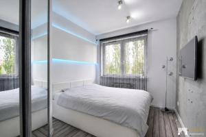 Apartament Black&White Wilda by LookAp