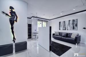Apartament Black&White Wilda by LookAp