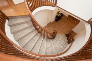 Newly Renovated 3 Bedroom Spacious Family Home