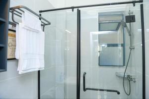 An executive 2 bed Apt in Nairobi near Airport and SGR