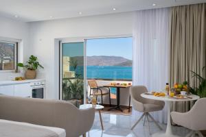 K & G Elounda Apts Crete