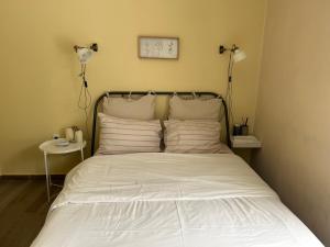 A cozy, 46 sqm flat three minutes from the sea
