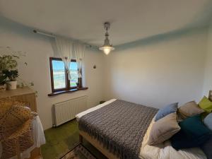 Casa din Pamant in Mijlocul Naturii
