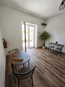 Roma Fiera Airport Home
