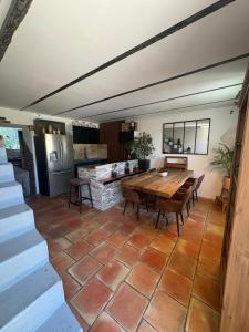 Maison de hameau au cœur des vignes