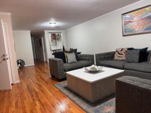 Branch brook Park Elegant 3 bedroom by EWR Airport NYC