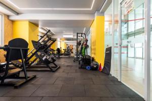 Point Convenience by Marzani Host