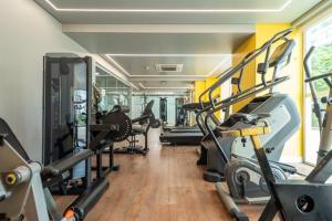 Point Convenience by Marzani Host