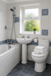 3Bed House Free Parking Contractors, Relocators & Families