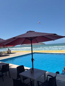 Departamento en Mazatlan zona dorada a PIE DE PLAYA