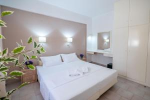 Corfu Glyfada Beach Apartments