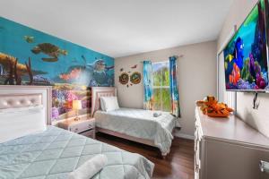 Charming 43 Home in Regal Palms Resort