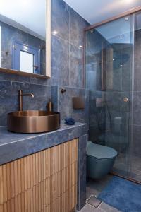 Exclusive Syntagma & Plaka 2BD Townhouse