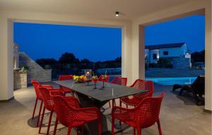 Stunning Home In Krnica