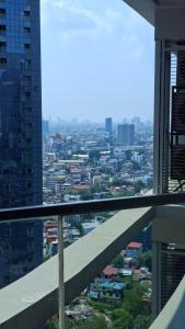 Mysuites2go 6S UPTOWN PARKSUITES T2