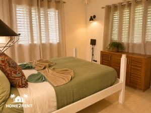 Villa 300m from beach with shared swimming pool