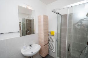 Golden House Belfiore