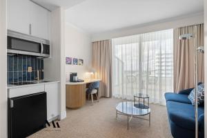 FontaineBleau Ocean & Resort View with Balcony