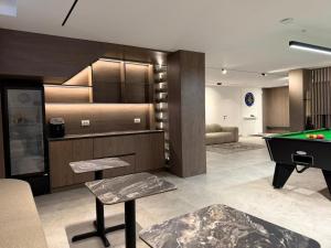 Luxury Pool Villa Paskuqan - Lakeside
