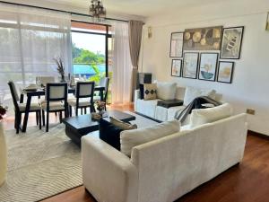 Kilimanjaro Citrine 3 BR with Balcony