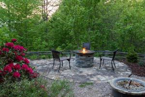 3 Bed 3 Bath Vacation home in Whittier