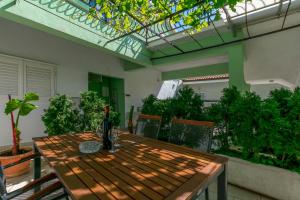 Apartments Mirko
