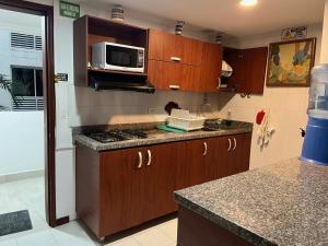 Apartamento en Edificio Sea View con Piscina Frente al mar y cerca a la playa