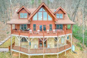 Hawks View Log Cabin