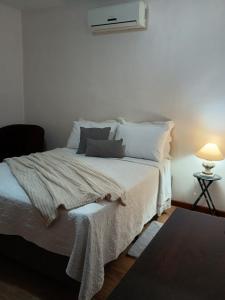 Quarto com banheiro privativo em Estância Velha