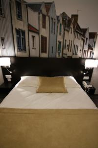 Hotels Logis hotel - La Chambre D'Amiens : photos des chambres