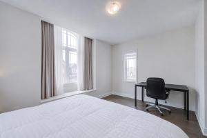 Two Private Rooms with Private Bath, Shared Kitchen and Laundry