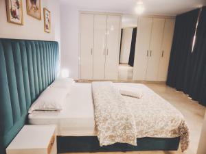 Perfect Appartement avec climatisation a Malabata de Tanger en face HILTON & Gare Train de TGV