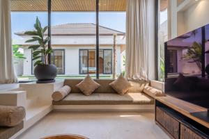 Ferreno - Secluded Villa with Large Private Pool