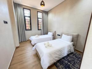 VILLA LOLIVIEA, Large Private Pool, Landscaped Gardens,Secure Estate in Amskroud, 30 Minutes from Agadir