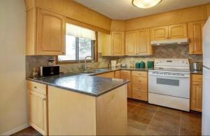 Perfect Family Home for Calgary Stampede 2026 Spacious and Relaxing Base!
