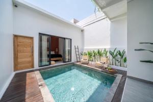 Kutesa Villa - Hidden Retreat with Rooftop & Town Views