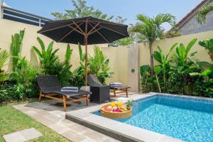Lasterra - Private Pool Villa with Spacious Patio