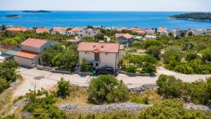 Apartments with parking space Zecevo Rtic, Rogoznica - 25680