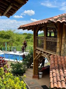 Espectacular casa campestre en Pereira con piscina